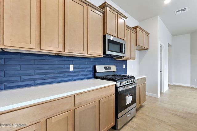 3688 Cardinal Avenue, Las Cruces, NM 88012