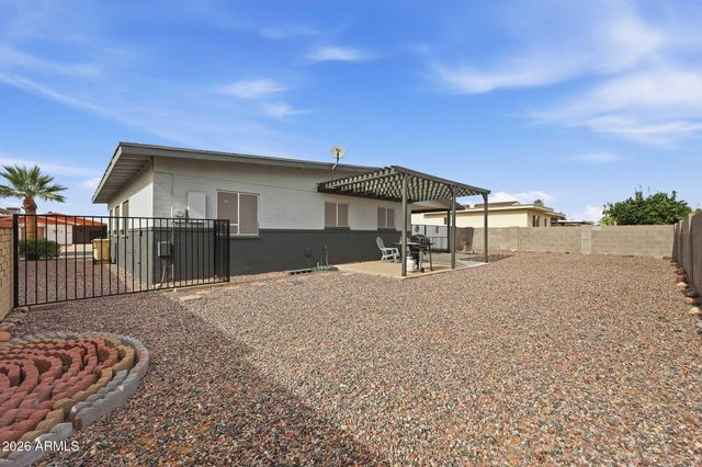 2161 N MIDDLECOFF Drive, Mesa, AZ 85215