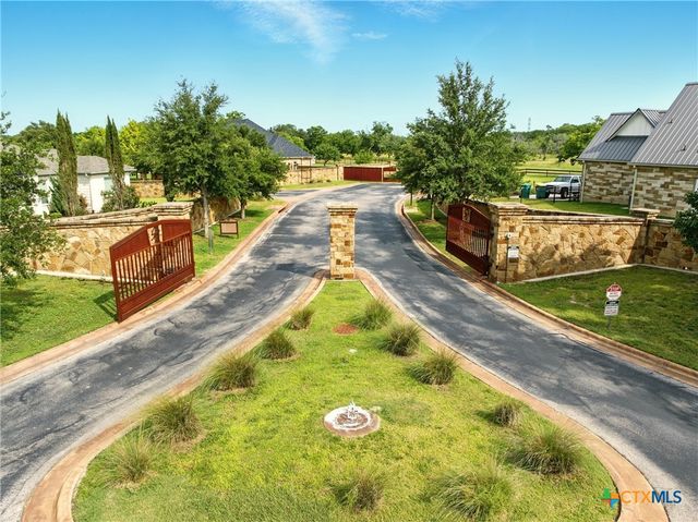 3030 Pecan Meadow Drive, Belton, TX 76513
