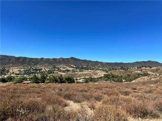 90 W Avenue N-8, Leona Valley, CA 93551