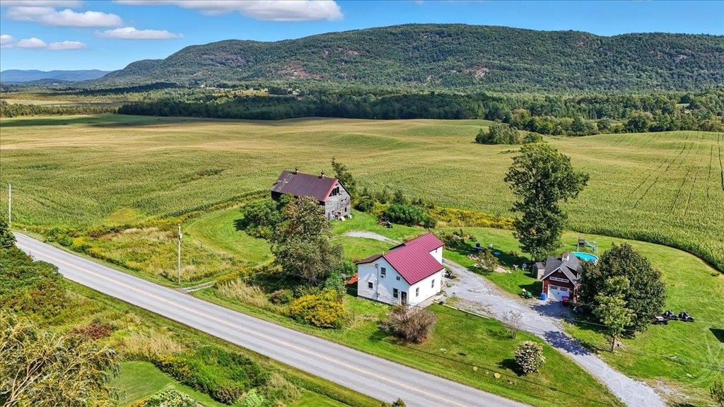 2845 Bristol Road, Monkton, VT 05443