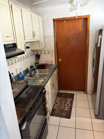 18 Melrose Avenue, East Northport, NY 11731