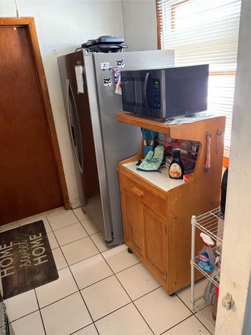 18 Melrose Avenue, East Northport, NY 11731