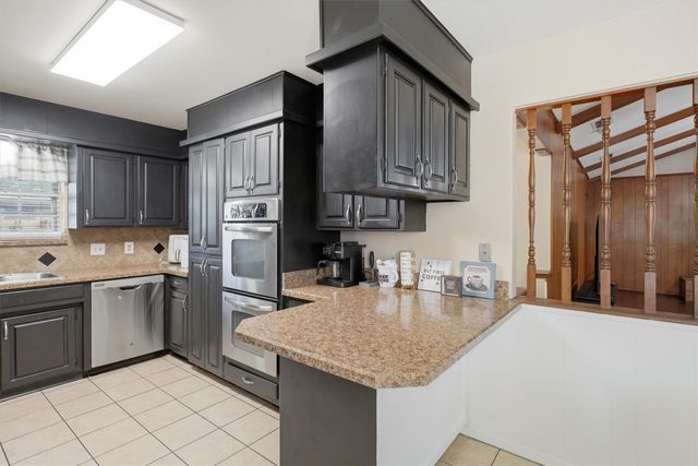 1325 Hemphill Drive, Cleburne, TX 76033