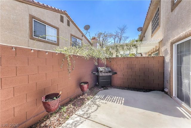 7637 Bauble Avenue, Las Vegas, NV 89128