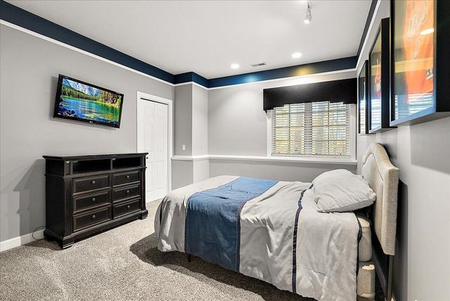 7160 Hawick Court, Belmont, MI 49306