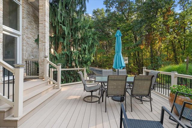 7160 Hawick Court, Belmont, MI 49306