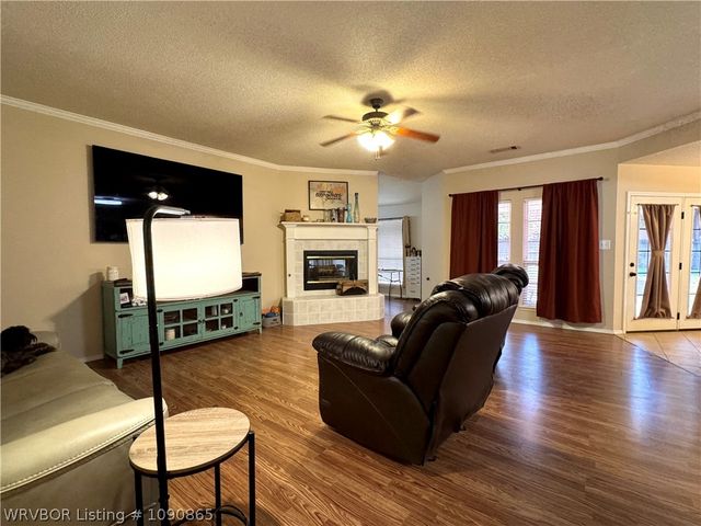3310 Glen Flora Way, Fort Smith, AR 72908