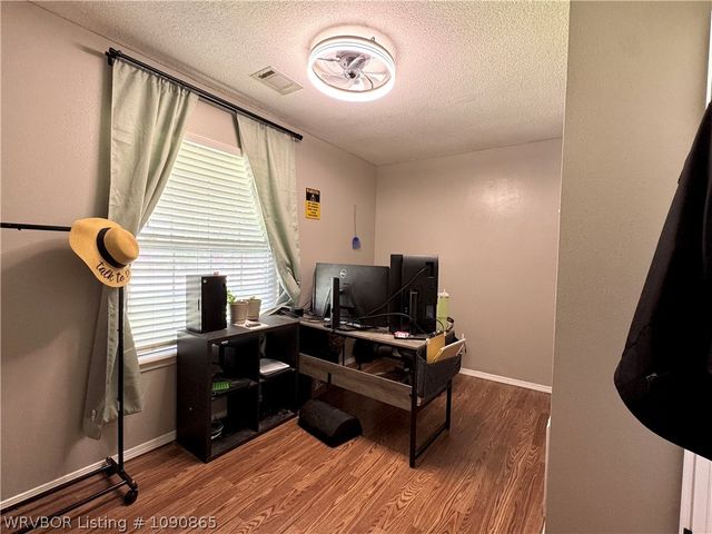 3310 Glen Flora Way, Fort Smith, AR 72908