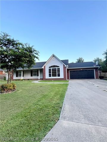 3310 Glen Flora Way, Fort Smith, AR 72908