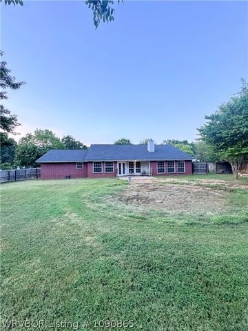 3310 Glen Flora Way, Fort Smith, AR 72908
