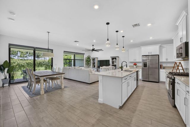 1217 Wandering Willow Way, Loxahatchee, FL 33470