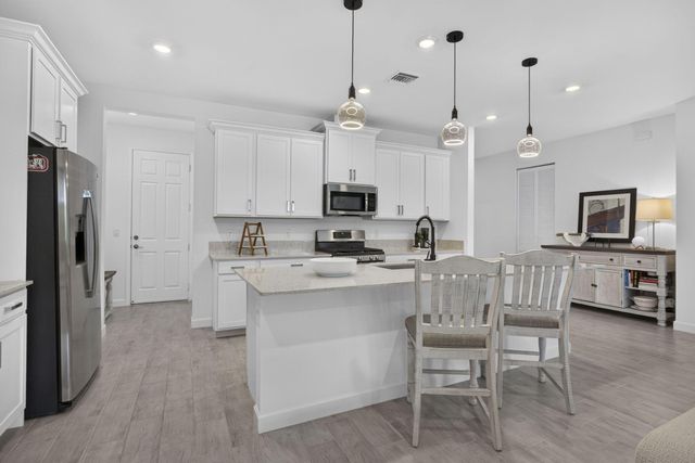 1217 Wandering Willow Way, Loxahatchee, FL 33470