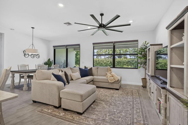 1217 Wandering Willow Way, Loxahatchee, FL 33470