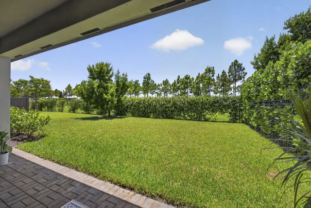 1217 Wandering Willow Way, Loxahatchee, FL 33470