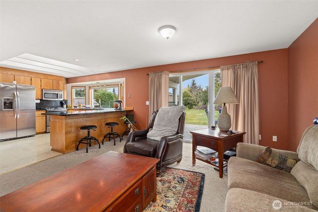 3730 Golden Eagle Loop SE, Olympia, WA 98513