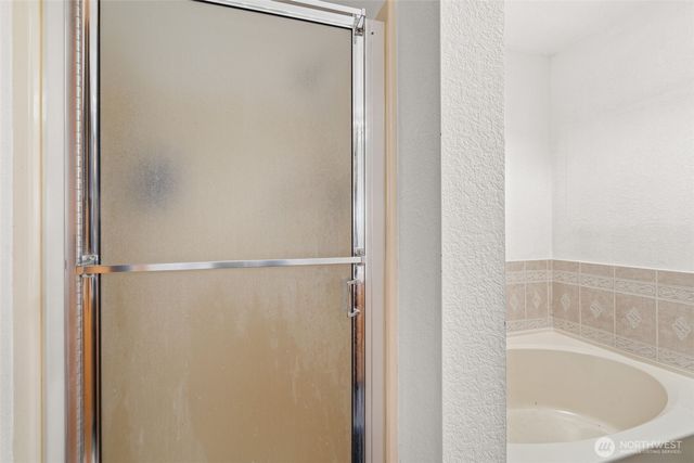 3730 Golden Eagle Loop SE, Olympia, WA 98513