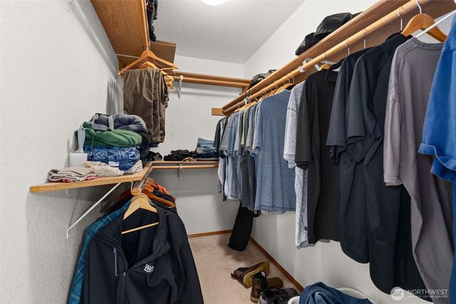 3730 Golden Eagle Loop SE, Olympia, WA 98513