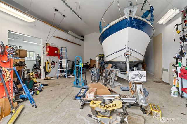 3730 Golden Eagle Loop SE, Olympia, WA 98513