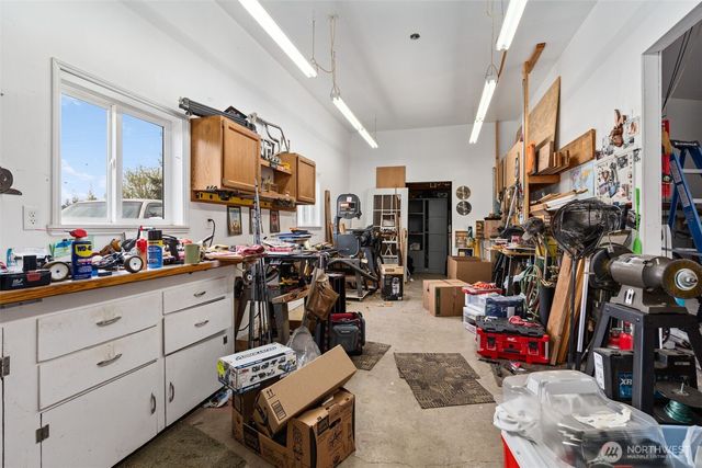 3730 Golden Eagle Loop SE, Olympia, WA 98513