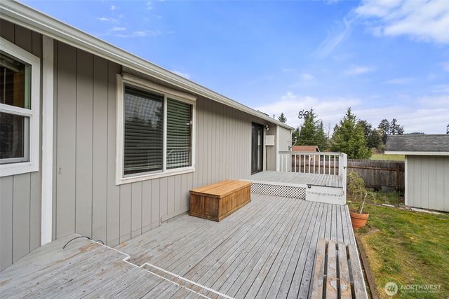 3730 Golden Eagle Loop SE, Olympia, WA 98513
