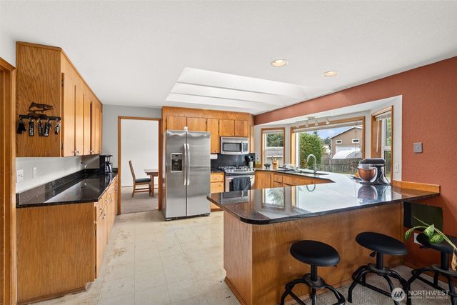 3730 Golden Eagle Loop SE, Olympia, WA 98513