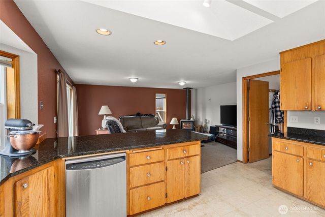 3730 Golden Eagle Loop SE, Olympia, WA 98513