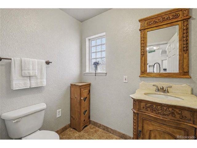 580 S Elm St, Keenesburg, CO 80643