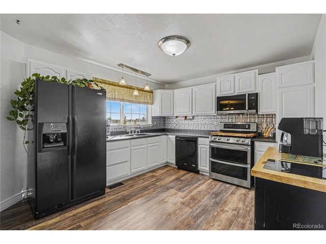 580 S Elm St, Keenesburg, CO 80643