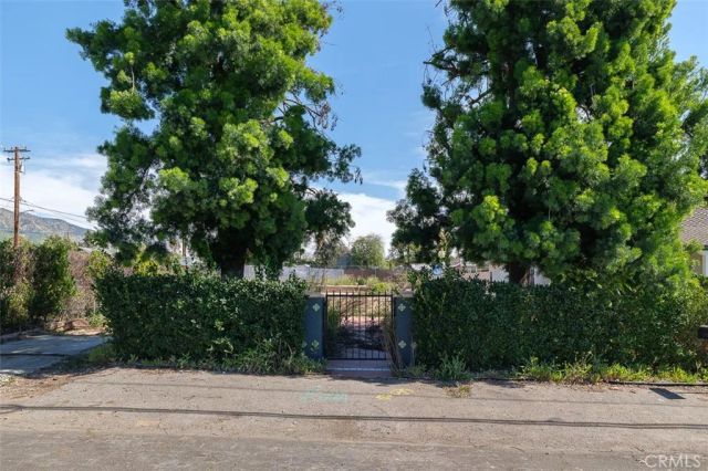 2034 El Molino, Altadena, CA 91001