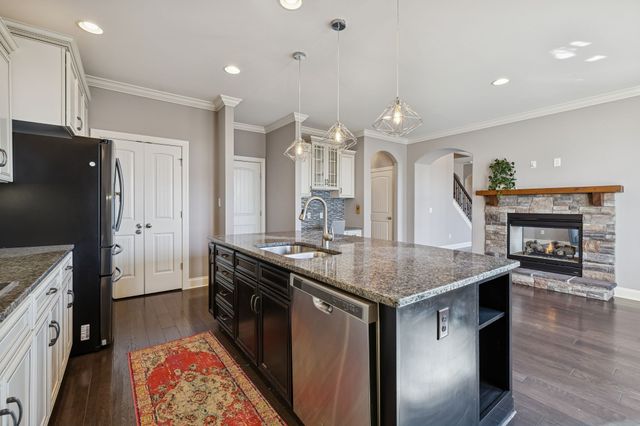 4125 Stone Hall Blvd, Hermitage, TN 37076