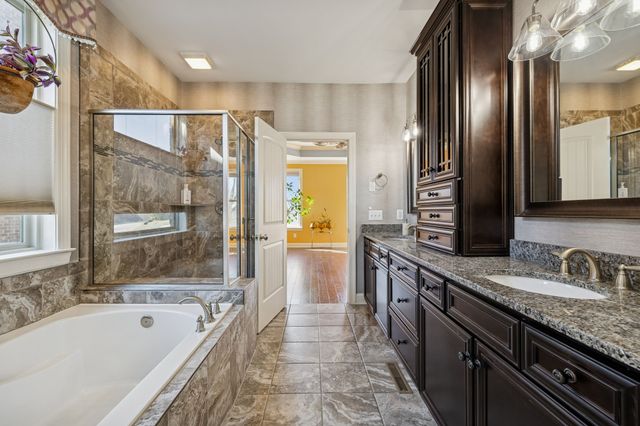 4125 Stone Hall Blvd, Hermitage, TN 37076