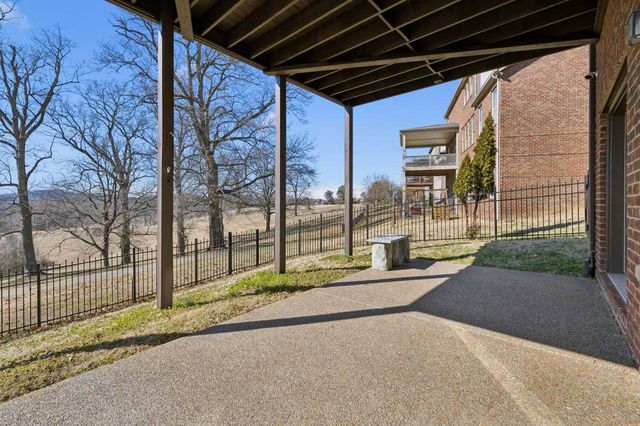 4125 Stone Hall Blvd, Hermitage, TN 37076