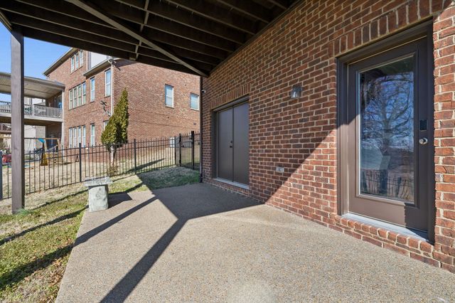 4125 Stone Hall Blvd, Hermitage, TN 37076