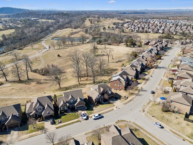 4125 Stone Hall Blvd, Hermitage, TN 37076