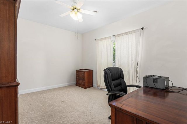 6812 W Whirlaway Court, Whitsett, NC 27377