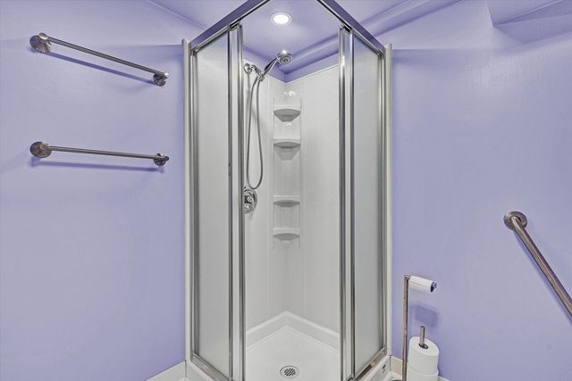 4608 Elva RD, Roanoke, VA 24017