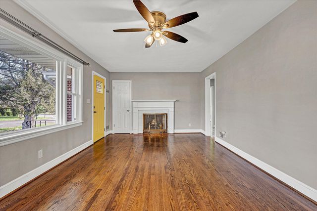 4608 Elva RD, Roanoke, VA 24017