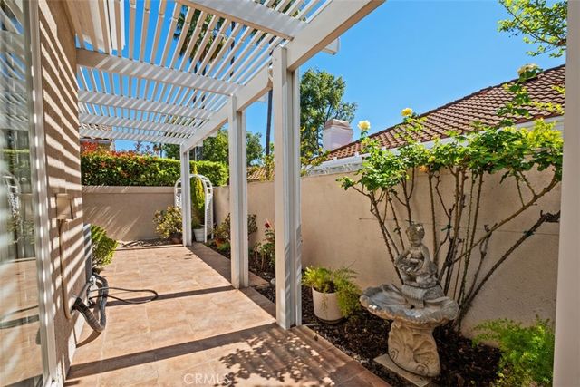 21522 Andorra, Mission Viejo, CA 92692