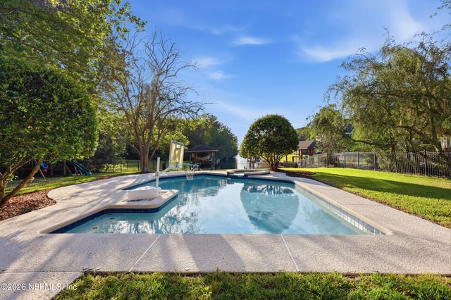 11802 MANDARIN Road, Jacksonville, FL 32223