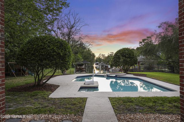 11802 MANDARIN Road, Jacksonville, FL 32223