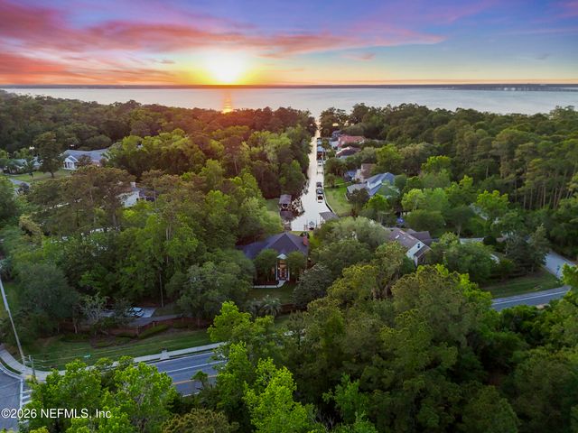 11802 MANDARIN Road, Jacksonville, FL 32223