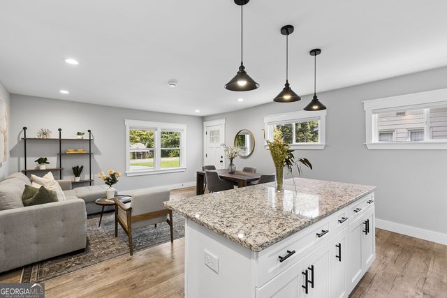 2815 Old Concord Road SE, Smyrna, GA 30082