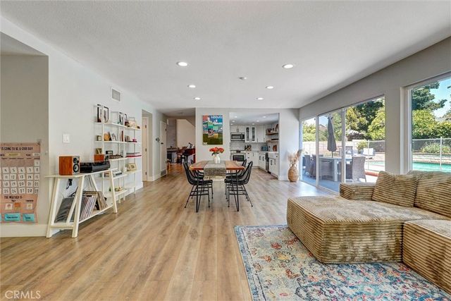2353 Burnside Street, Simi Valley, CA 93065