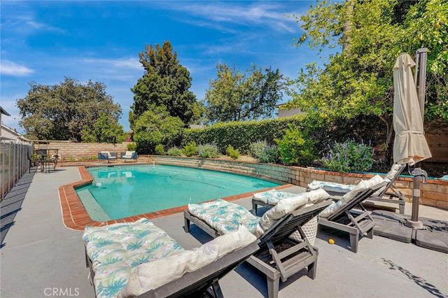 2353 Burnside Street, Simi Valley, CA 93065