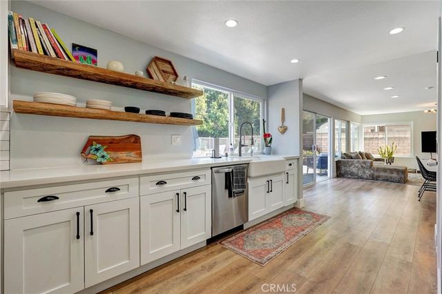 2353 Burnside Street, Simi Valley, CA 93065
