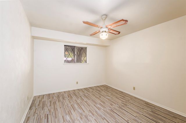 4557 Dee Lane, Haltom City, TX 76117