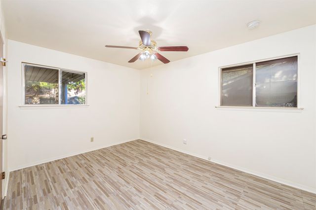 4557 Dee Lane, Haltom City, TX 76117