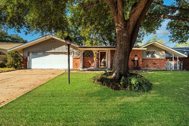 4557 Dee Lane, Haltom City, TX 76117