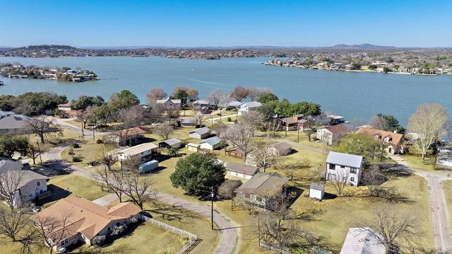 433 S Shorewood DR, Marble Falls, TX 78654